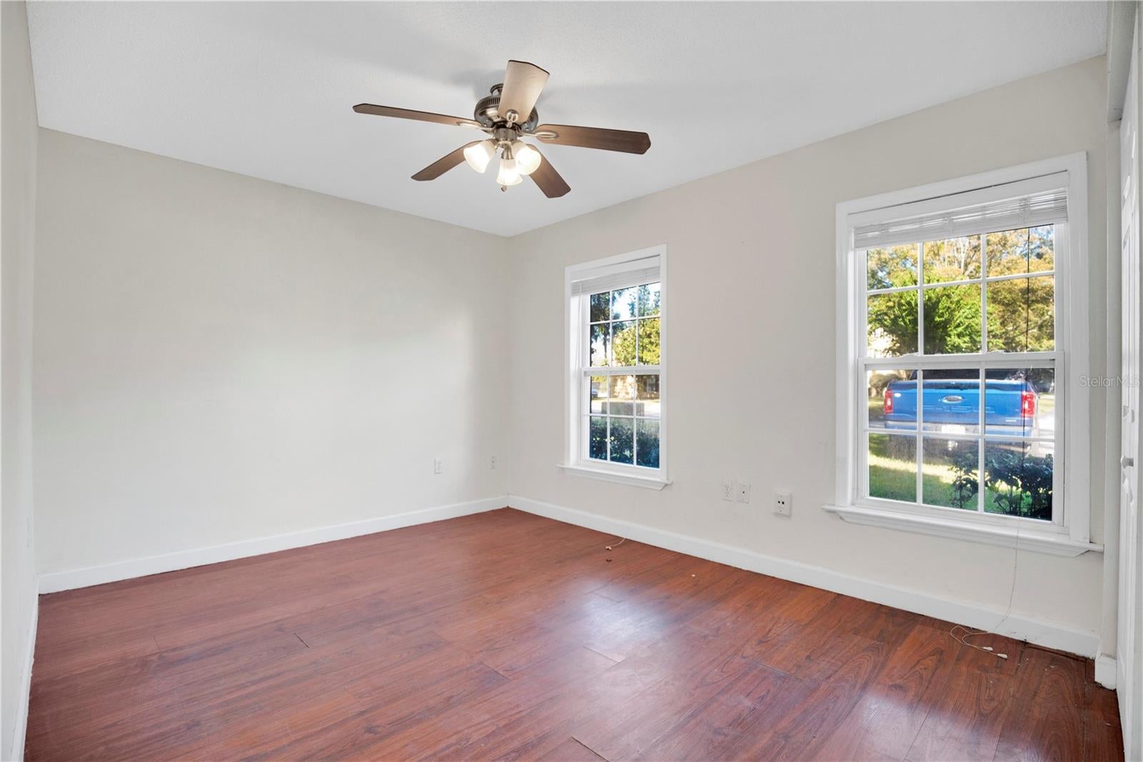 MIRIADA CONDO - Residential