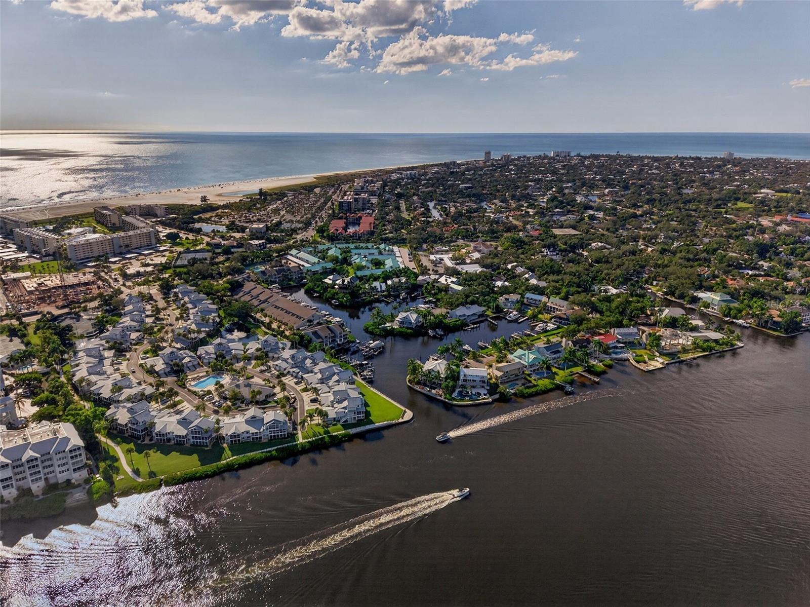HARBOUR TOWNE - Residential