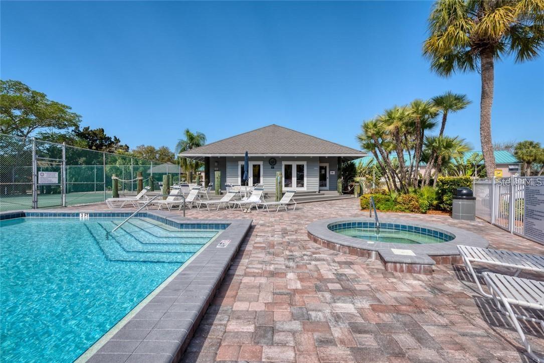 HARBOUR TOWNE - Residential