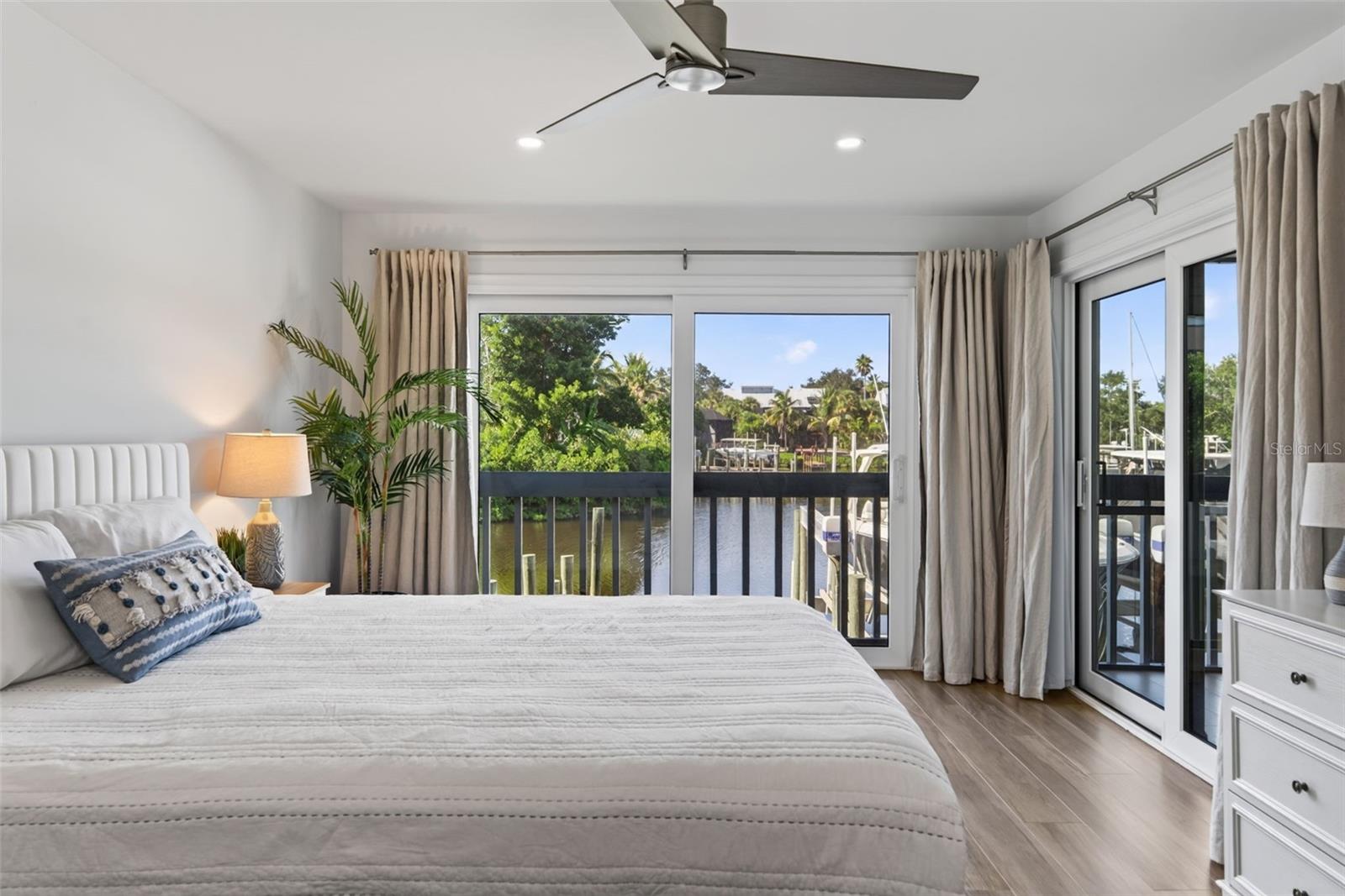 HARBOUR TOWNE - Residential