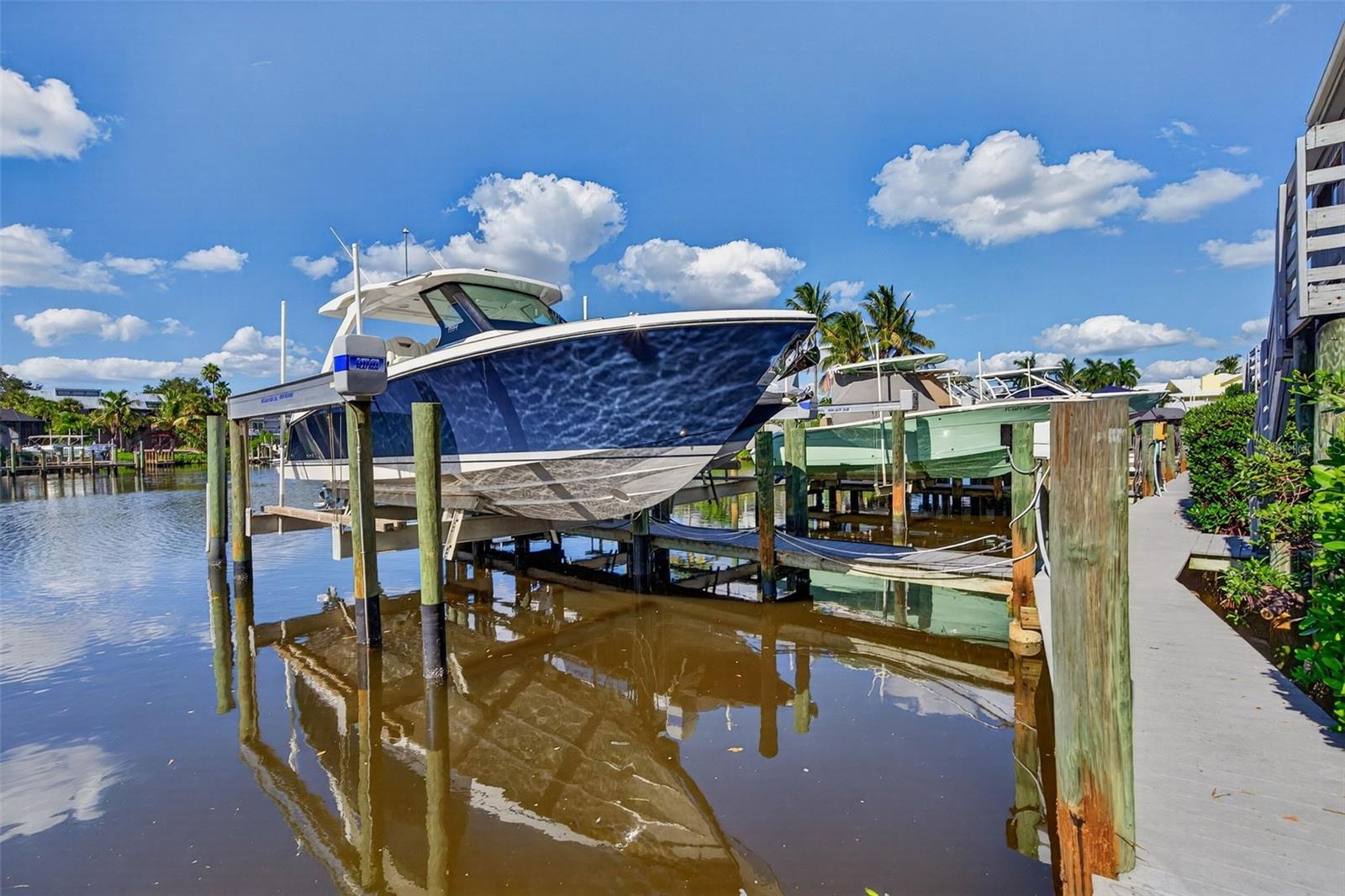 HARBOUR TOWNE - Residential