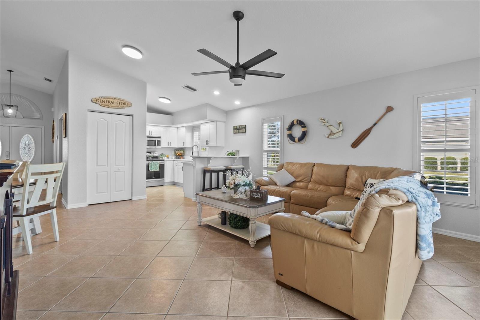 LAKE SUZY VILLAS - Residential