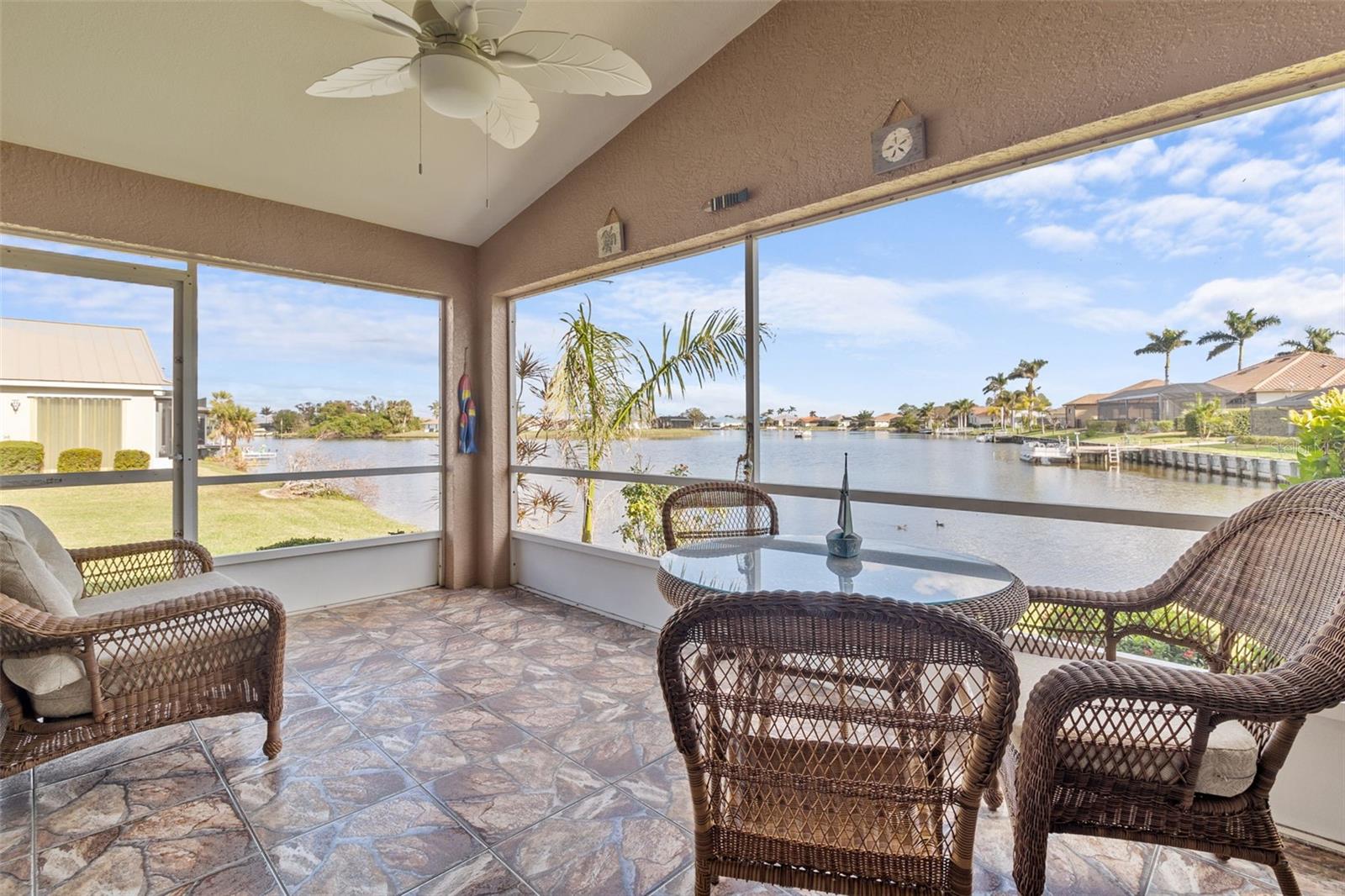 LAKE SUZY VILLAS - Residential