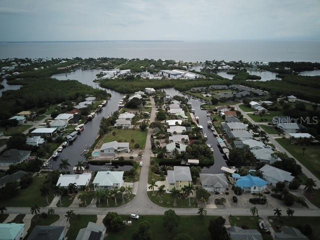CAPTAINS COVE - Land