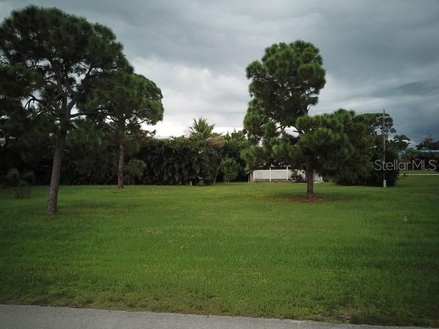 CAPTAINS COVE - Land