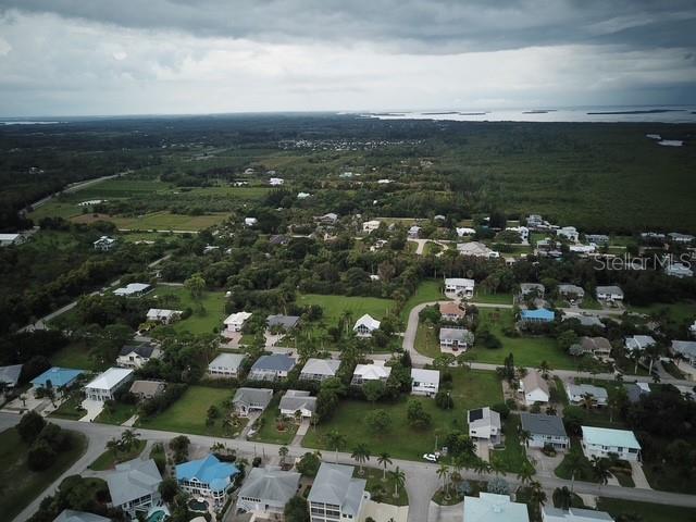 CAPTAINS COVE - Land