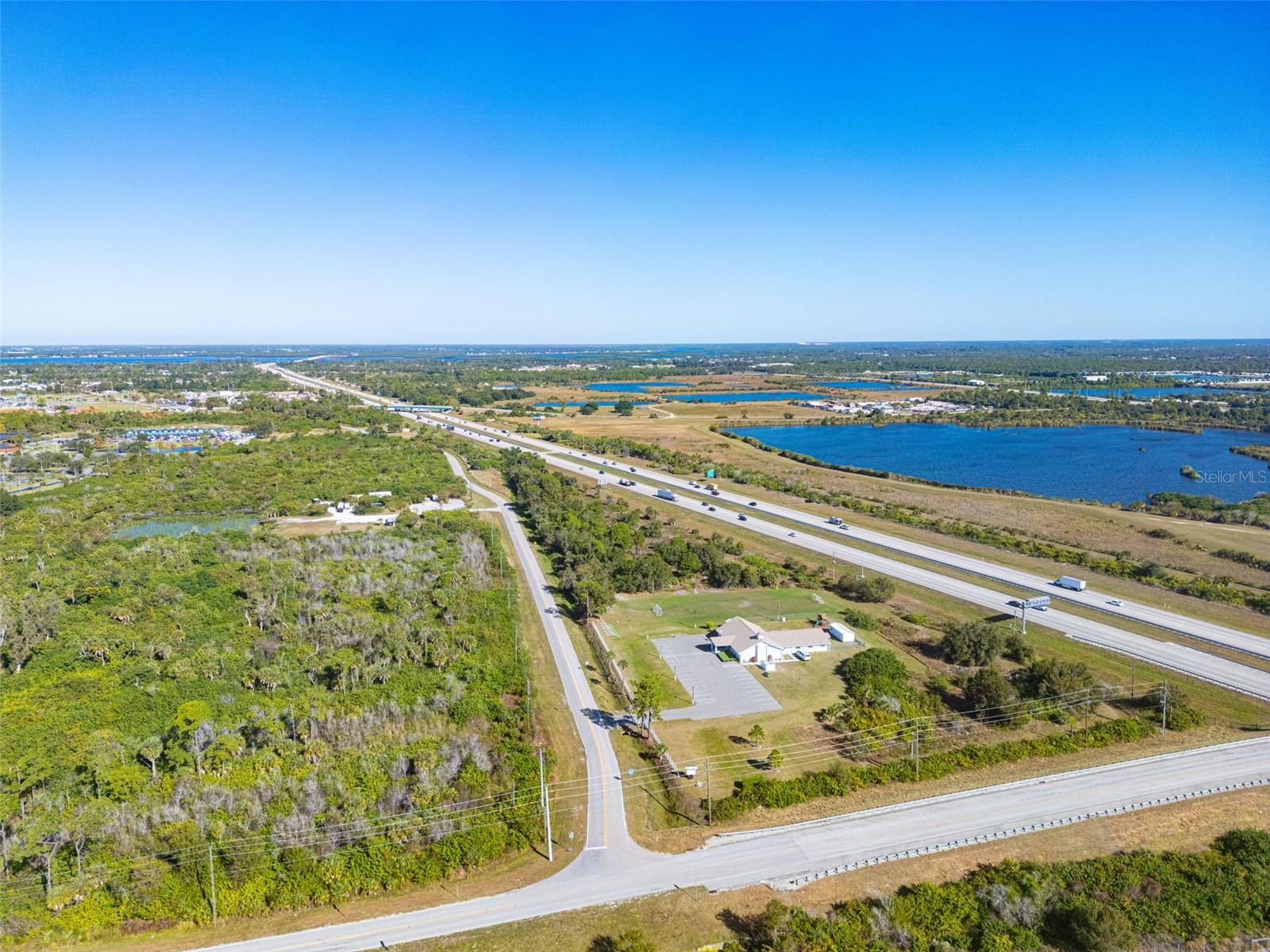 ACREAGE - Land
