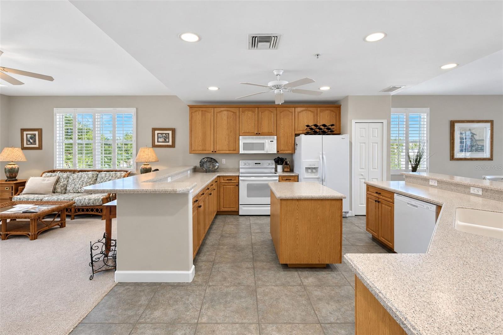 EMERALD ISLE CONDO - Residential