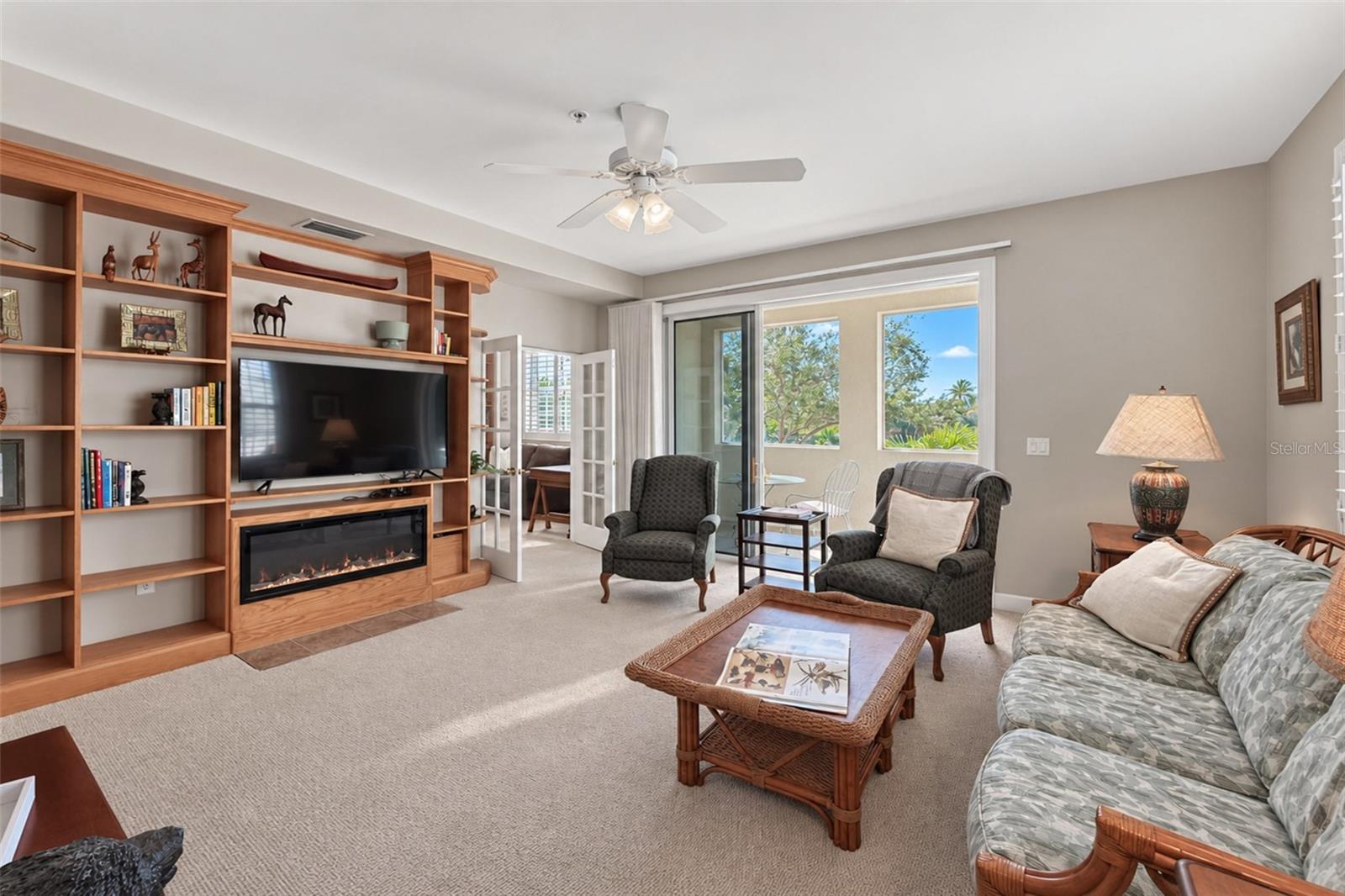 EMERALD ISLE CONDO - Residential