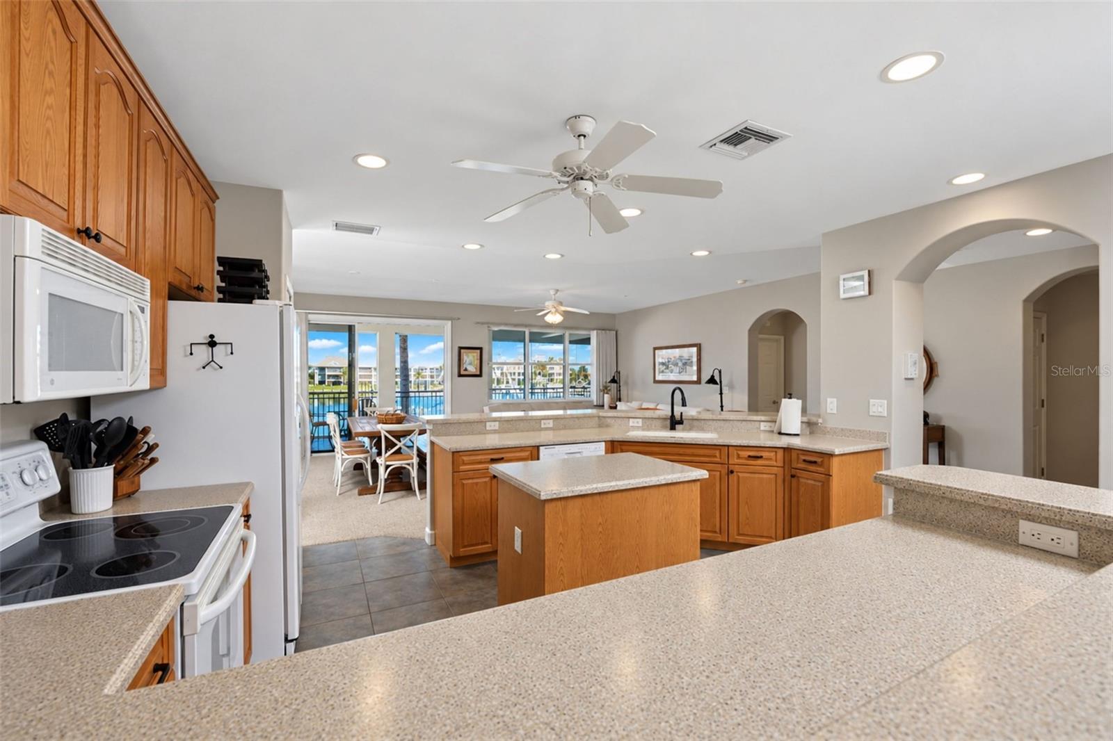 EMERALD ISLE CONDO - Residential