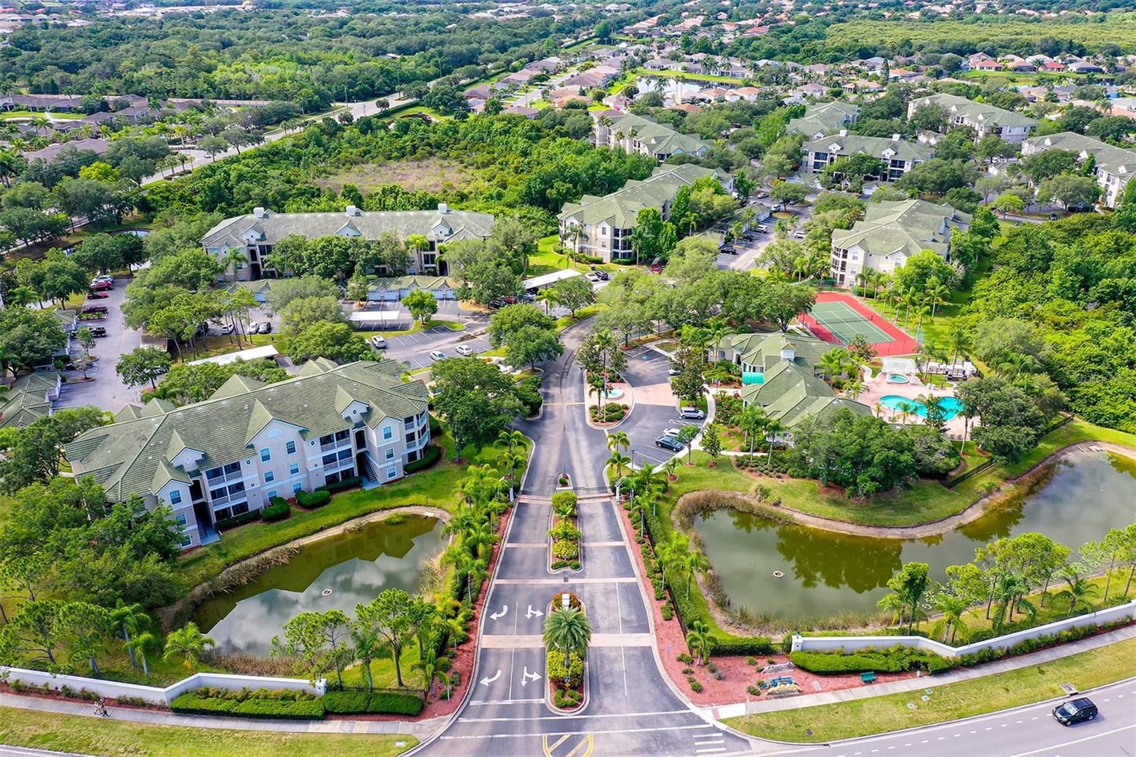 SERENADE ON PALMER RANCH - Residential
