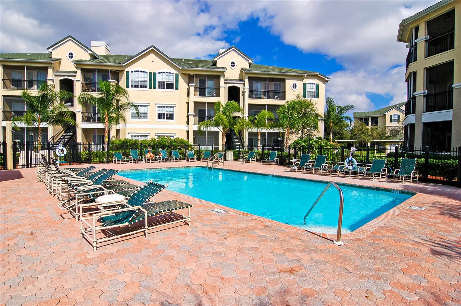 SERENADE ON PALMER RANCH - Residential