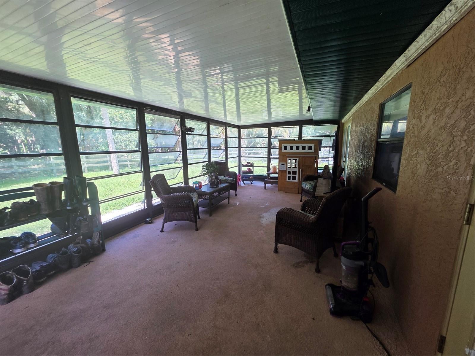 PAULAND ACRES - Residential