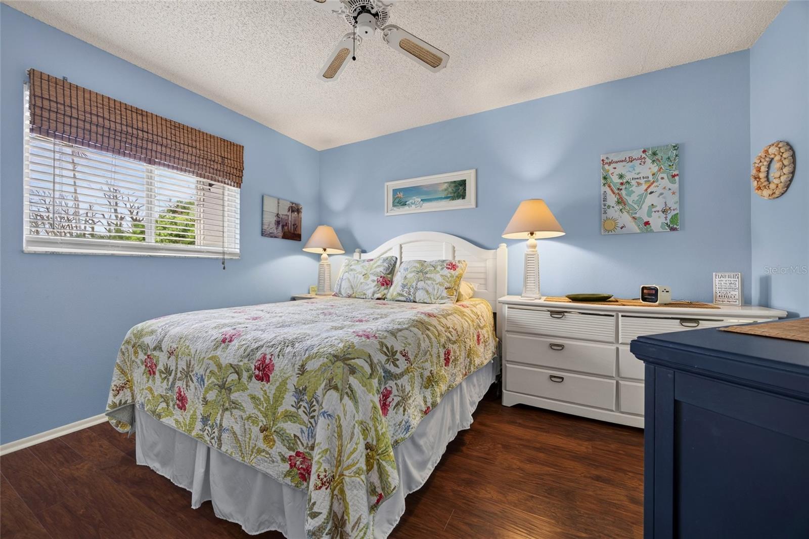 LEMON BAY BREEZES PH 02 BLDG B - Residential