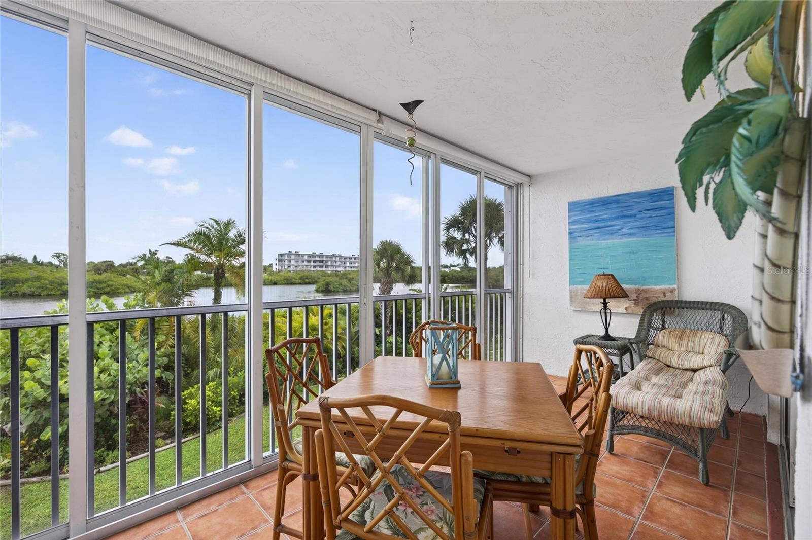 LEMON BAY BREEZES PH 02 BLDG B - Residential