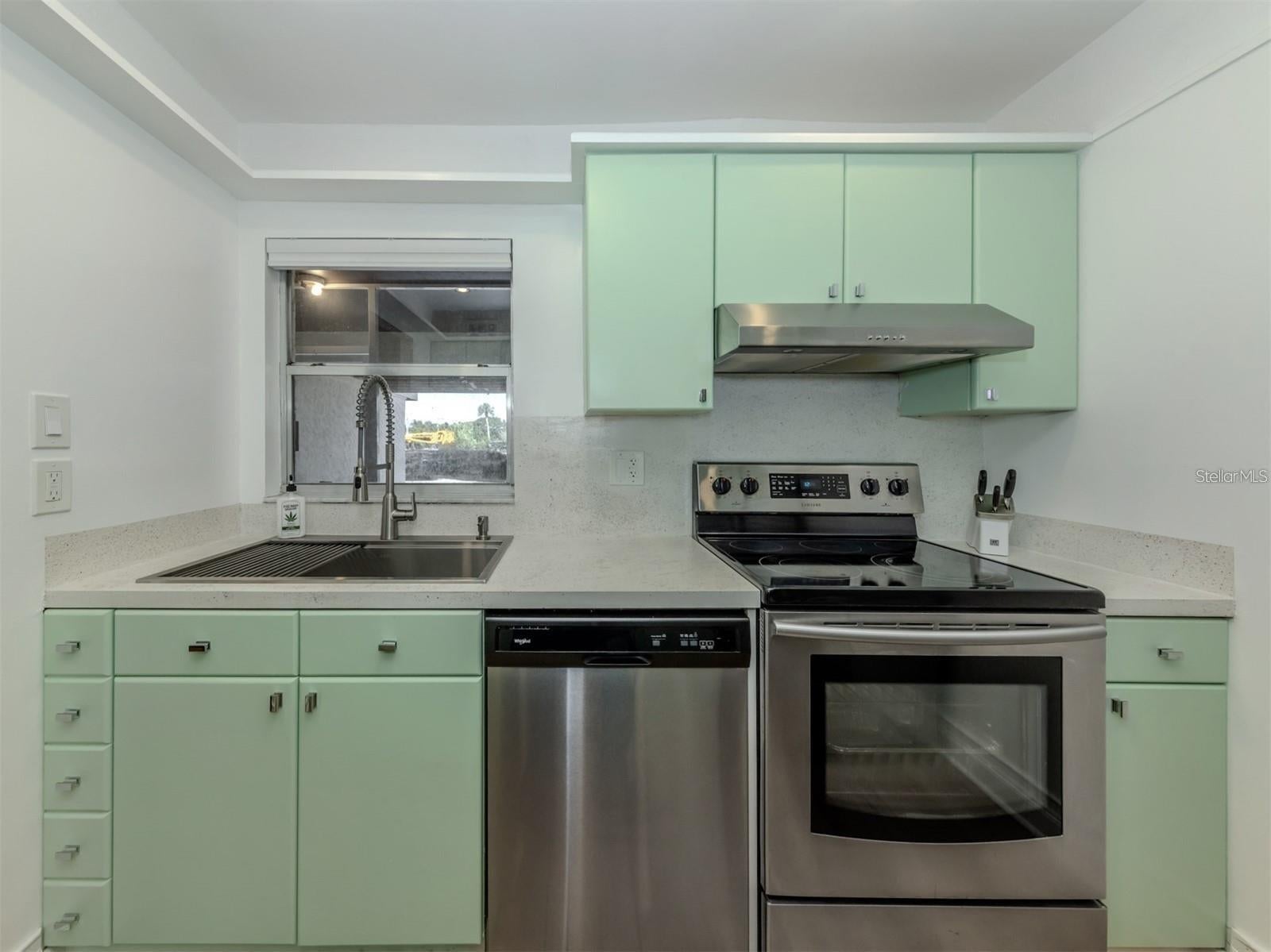 RAMBLEWOOD ACRES - Residential