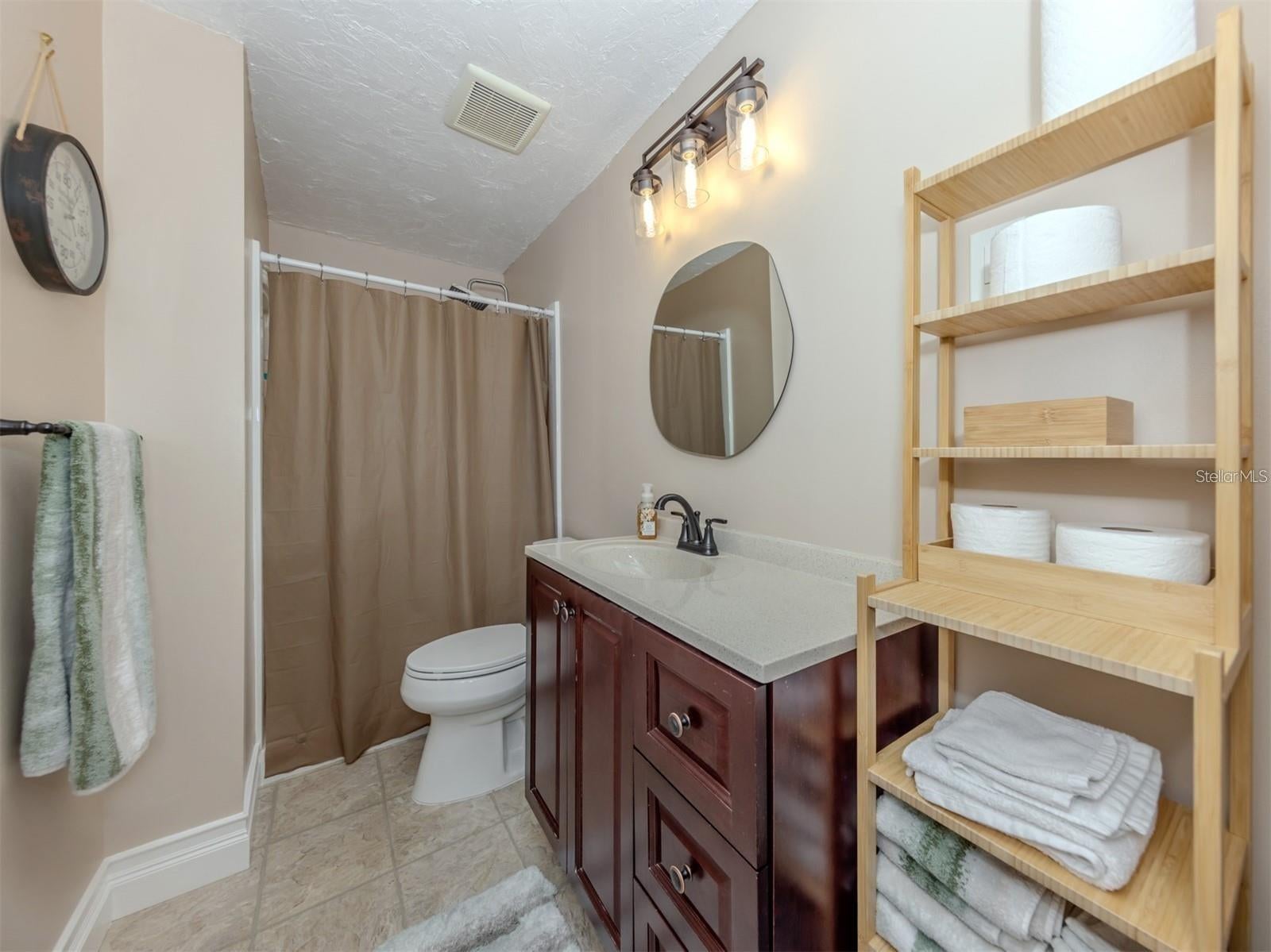 RAMBLEWOOD ACRES - Residential
