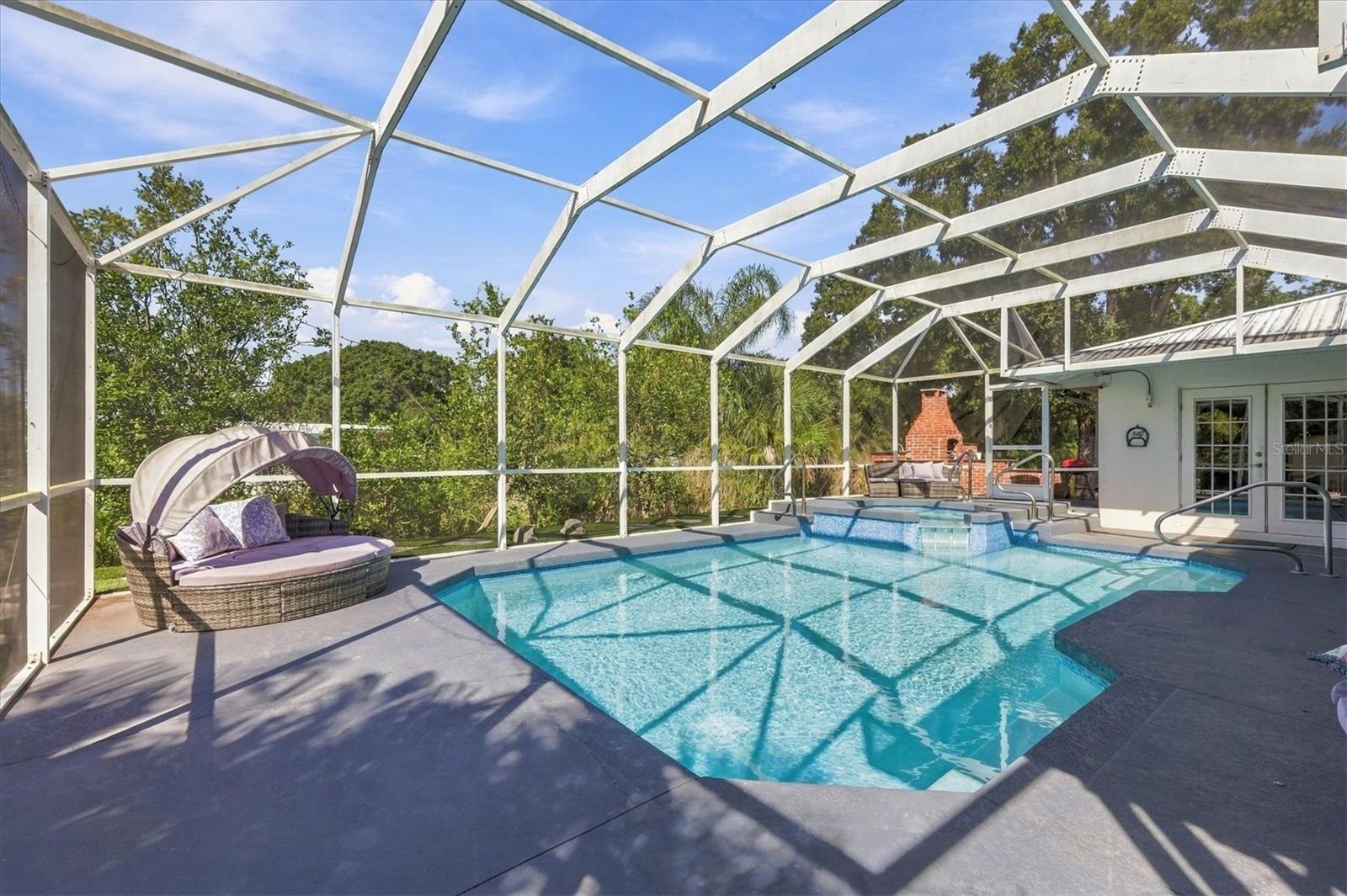 DESOTO ACRES AREA - Residential