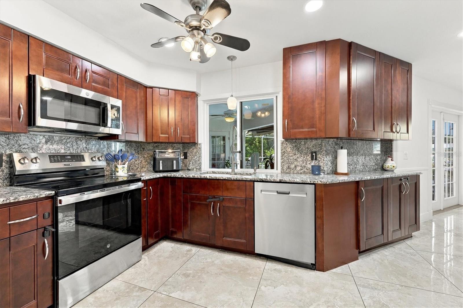 DESOTO ACRES AREA - Residential
