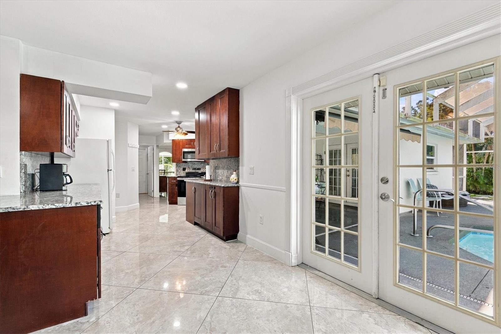 DESOTO ACRES AREA - Residential