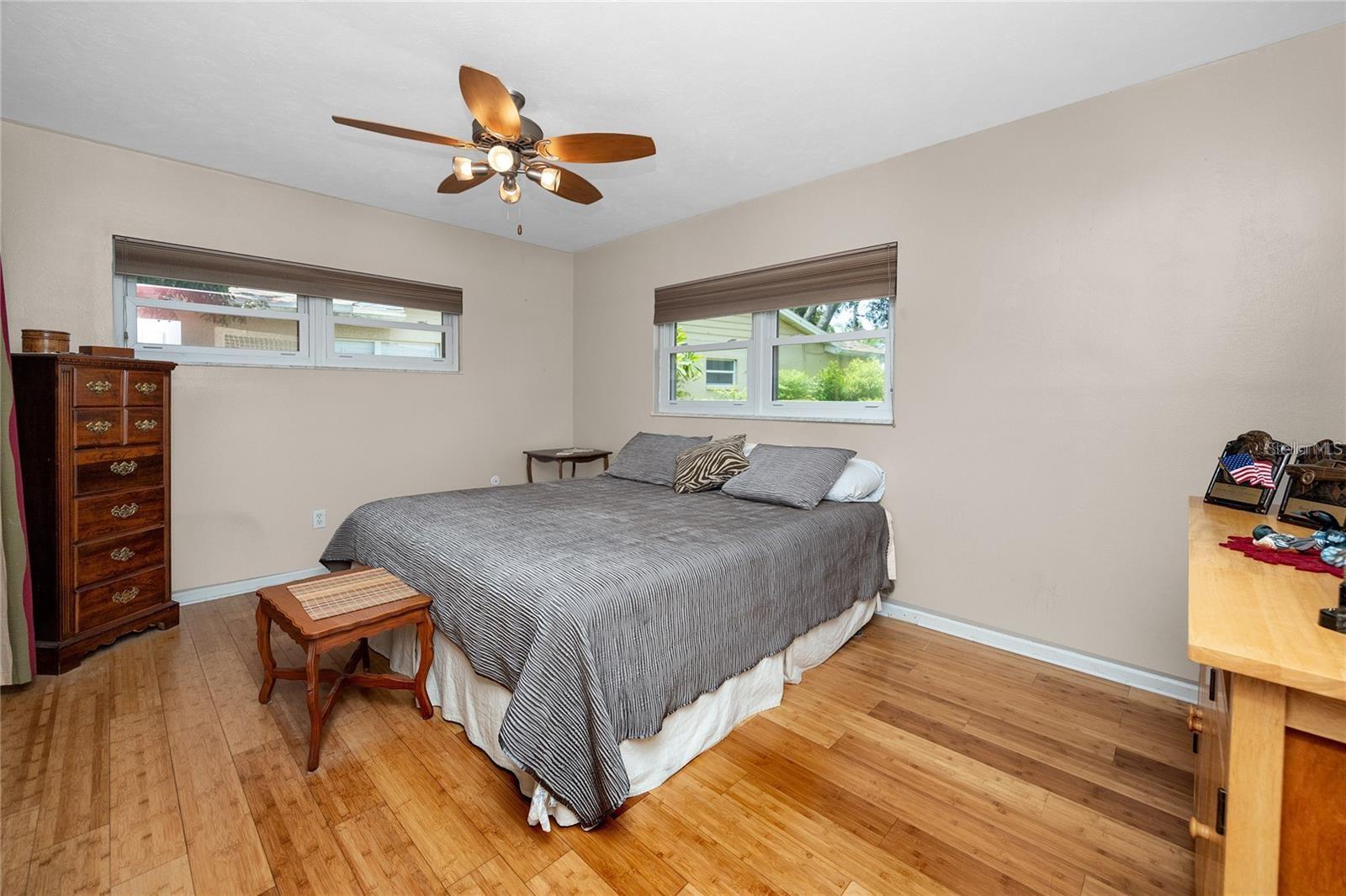 ECHOLS LAKE CARROLL ESTATES 4T - Residential
