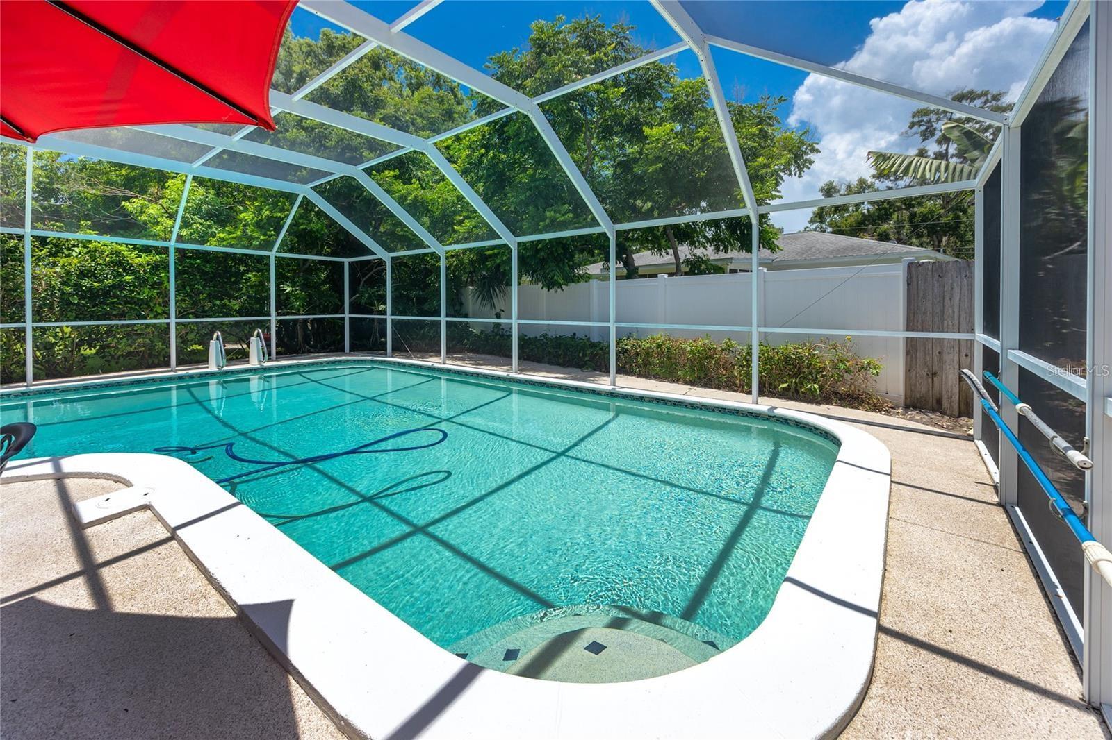 ECHOLS LAKE CARROLL ESTATES 4T - Residential