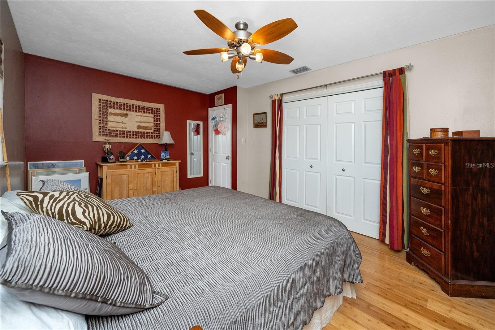 ECHOLS LAKE CARROLL ESTATES 4T - Residential