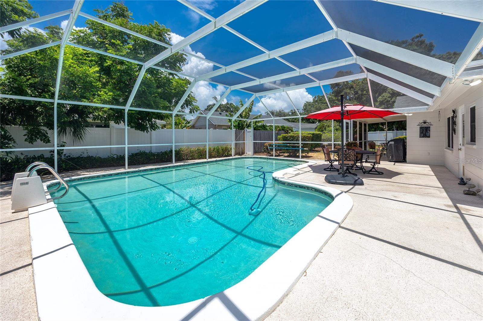 ECHOLS LAKE CARROLL ESTATES 4T - Residential