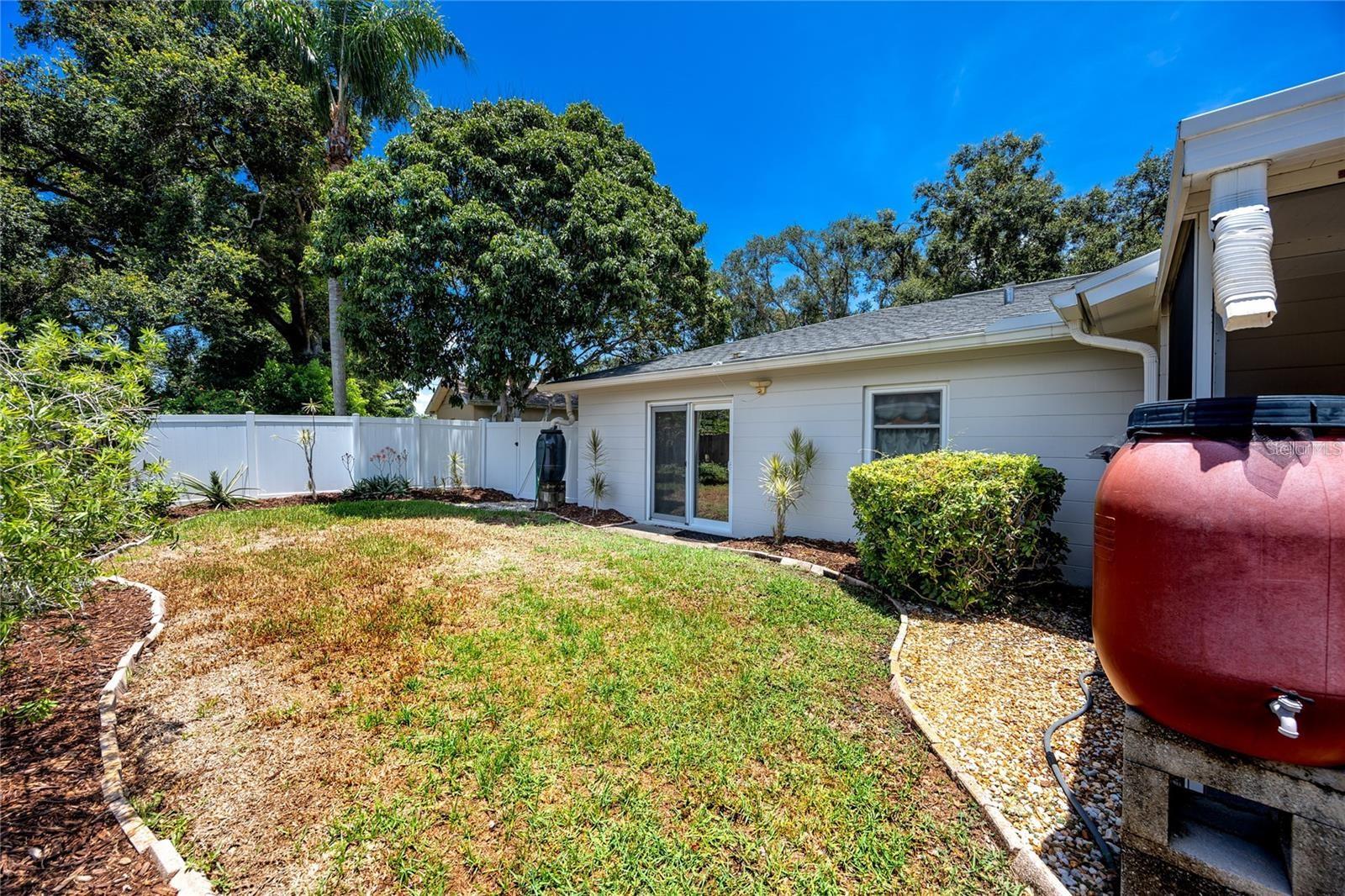 ECHOLS LAKE CARROLL ESTATES 4T - Residential