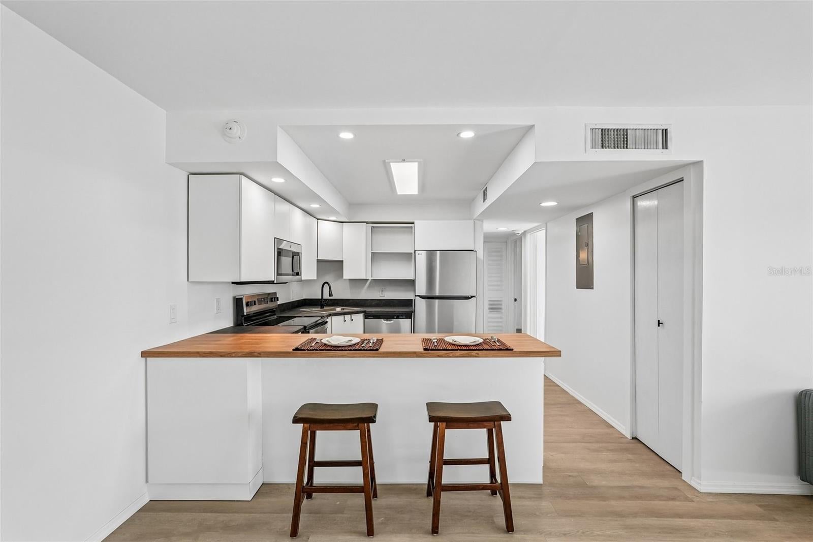 RALEIGH HOUSE OF PORT CHARLOTTE - Residential