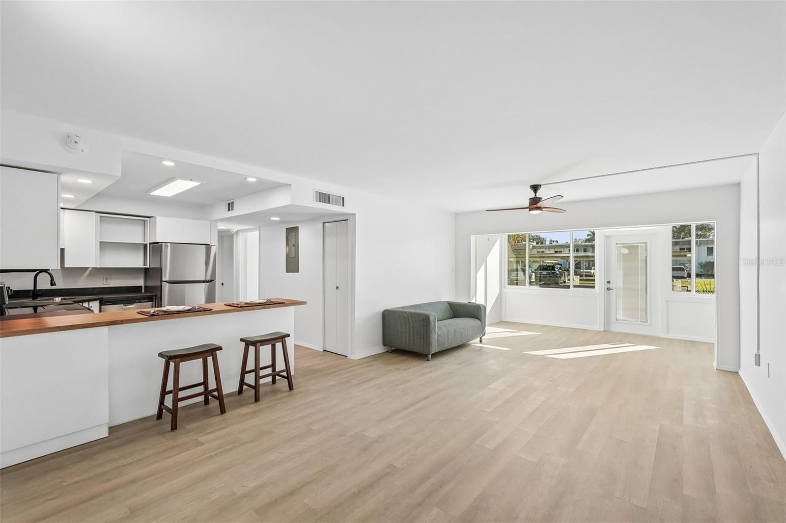 RALEIGH HOUSE OF PORT CHARLOTTE - Residential