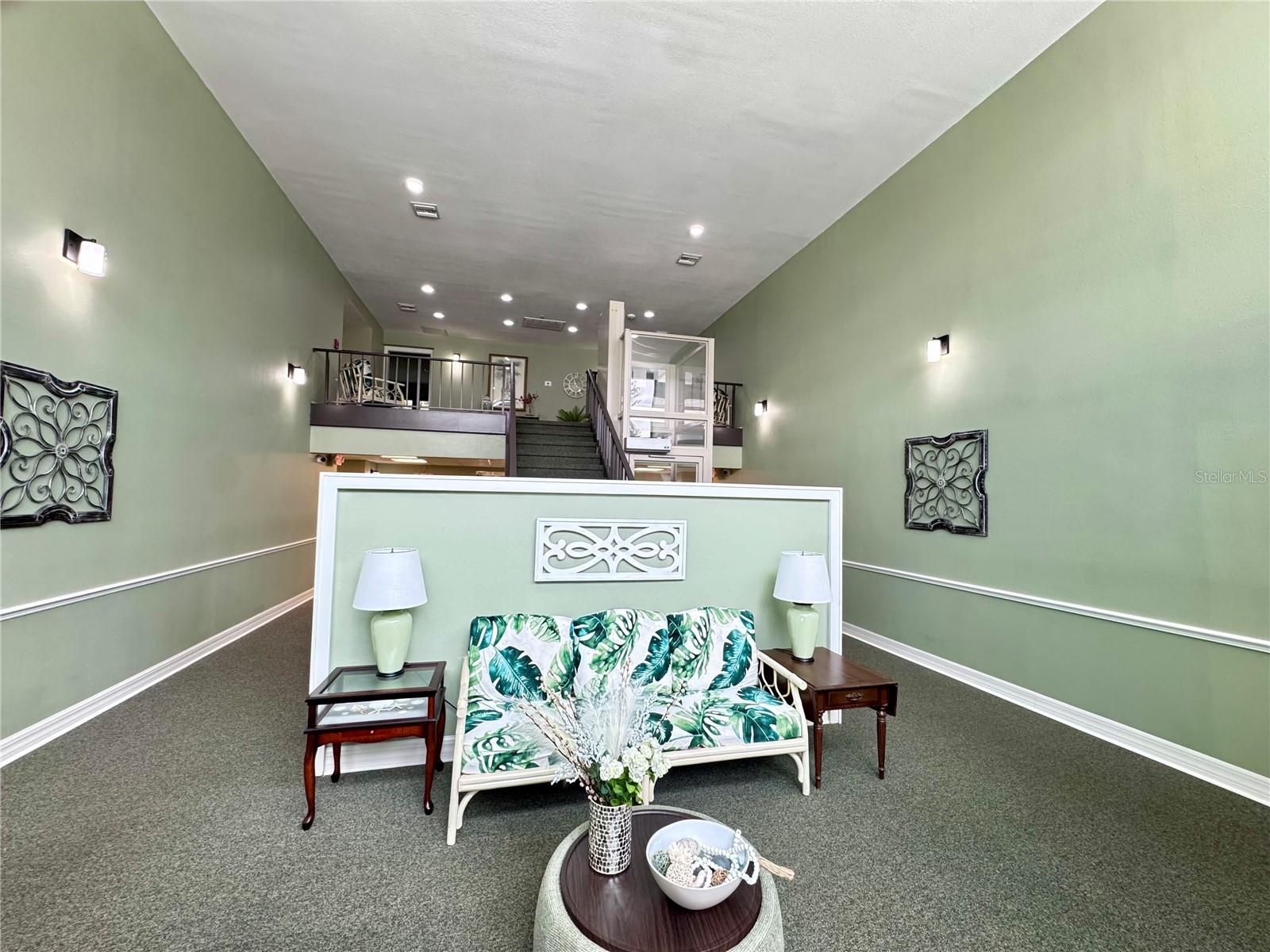 RALEIGH HOUSE OF PORT CHARLOTTE - Residential