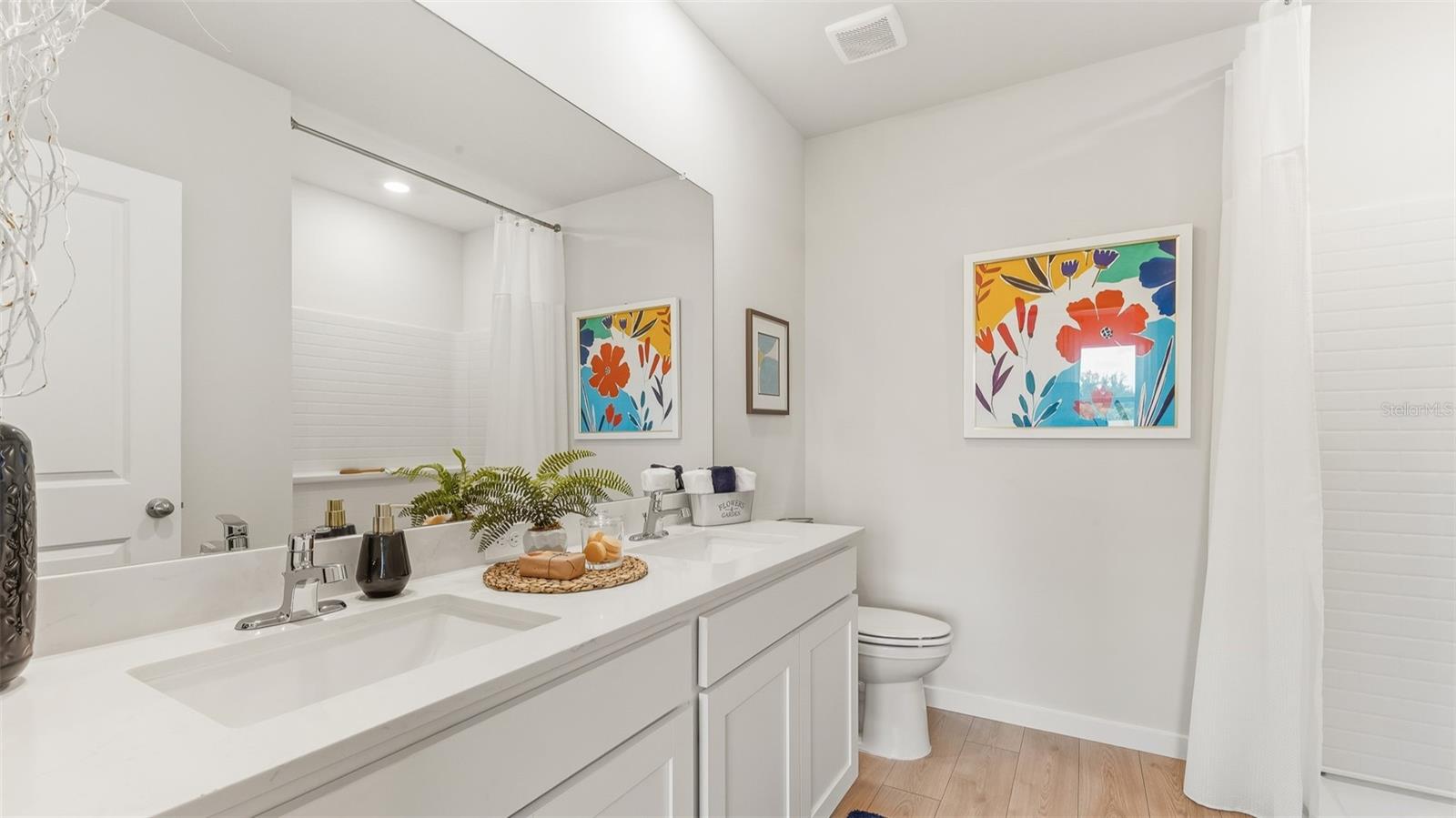 SEA COVE - Residential