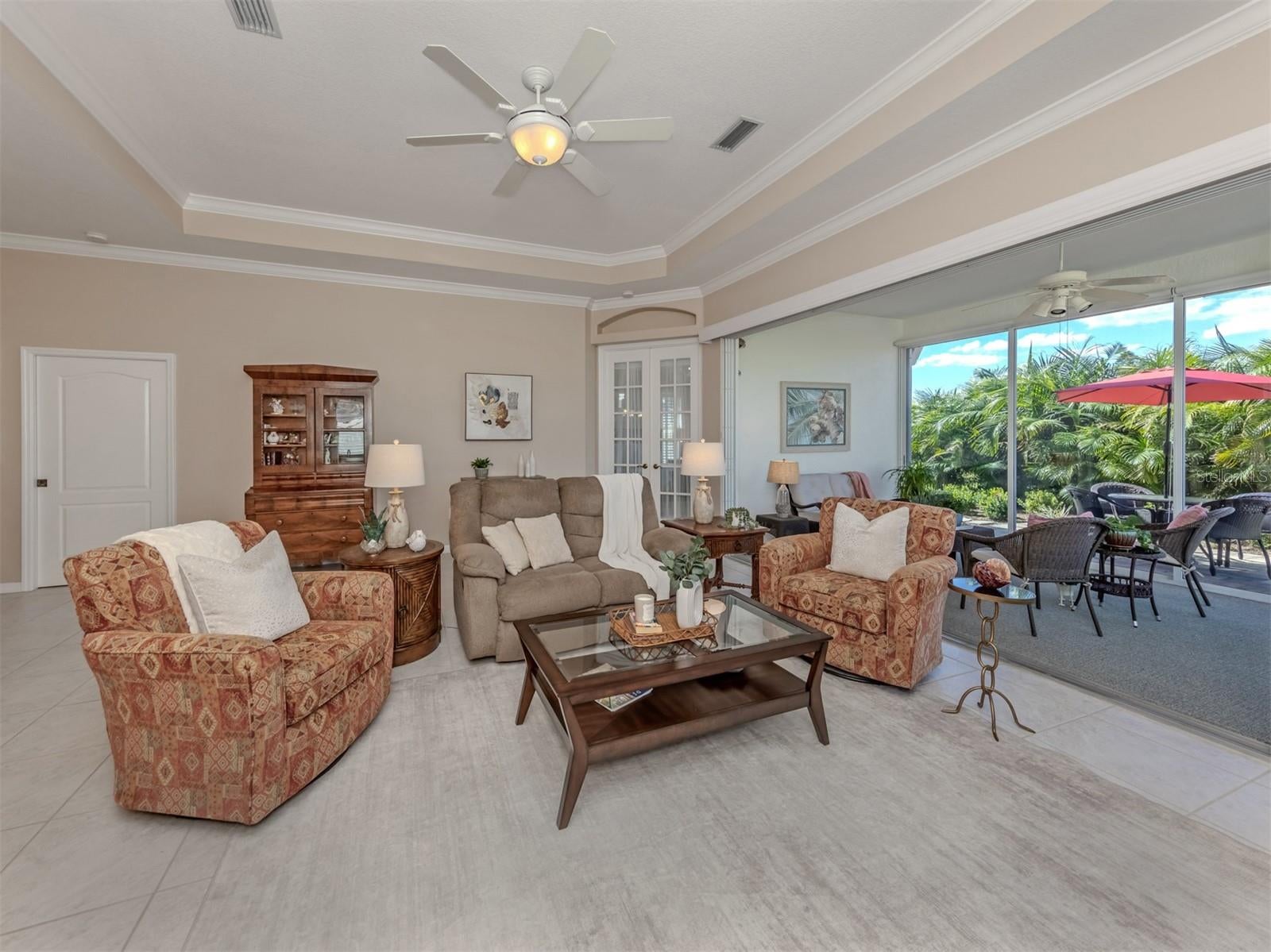 SAWGRASS - Residential