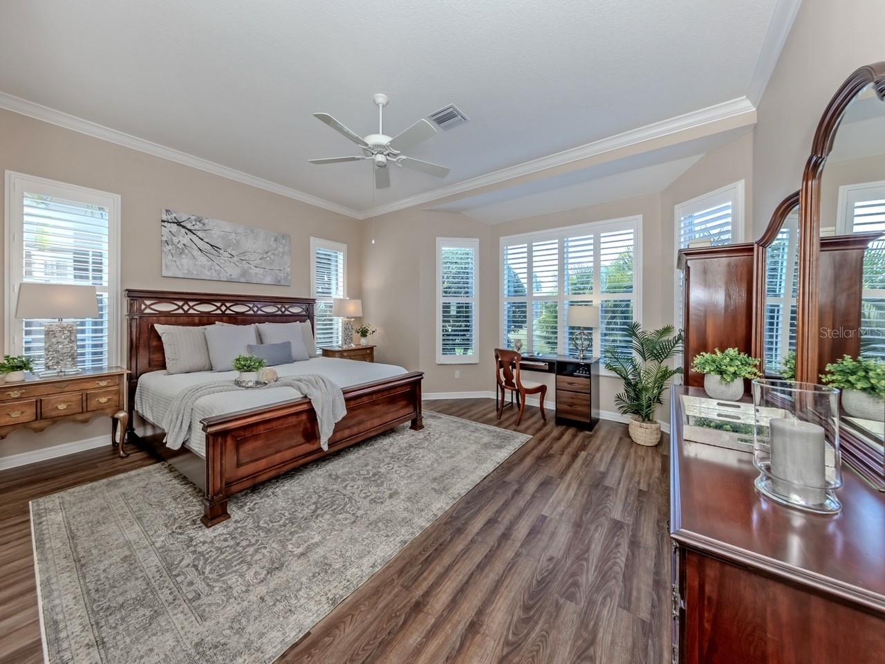 SAWGRASS - Residential
