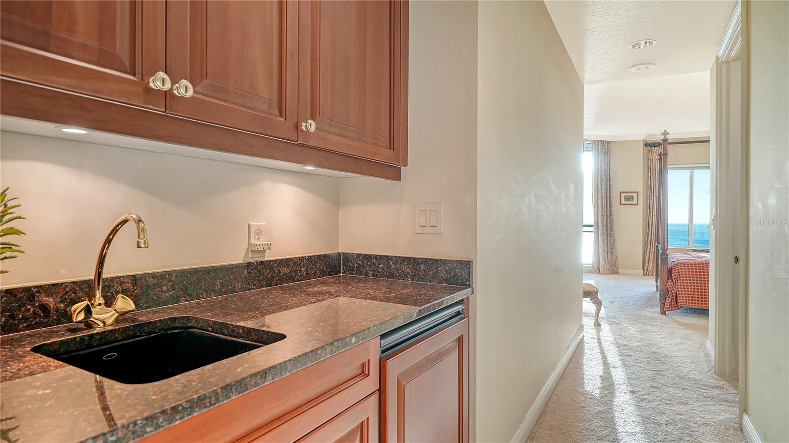 THE BEACH RESIDENCES - Residential