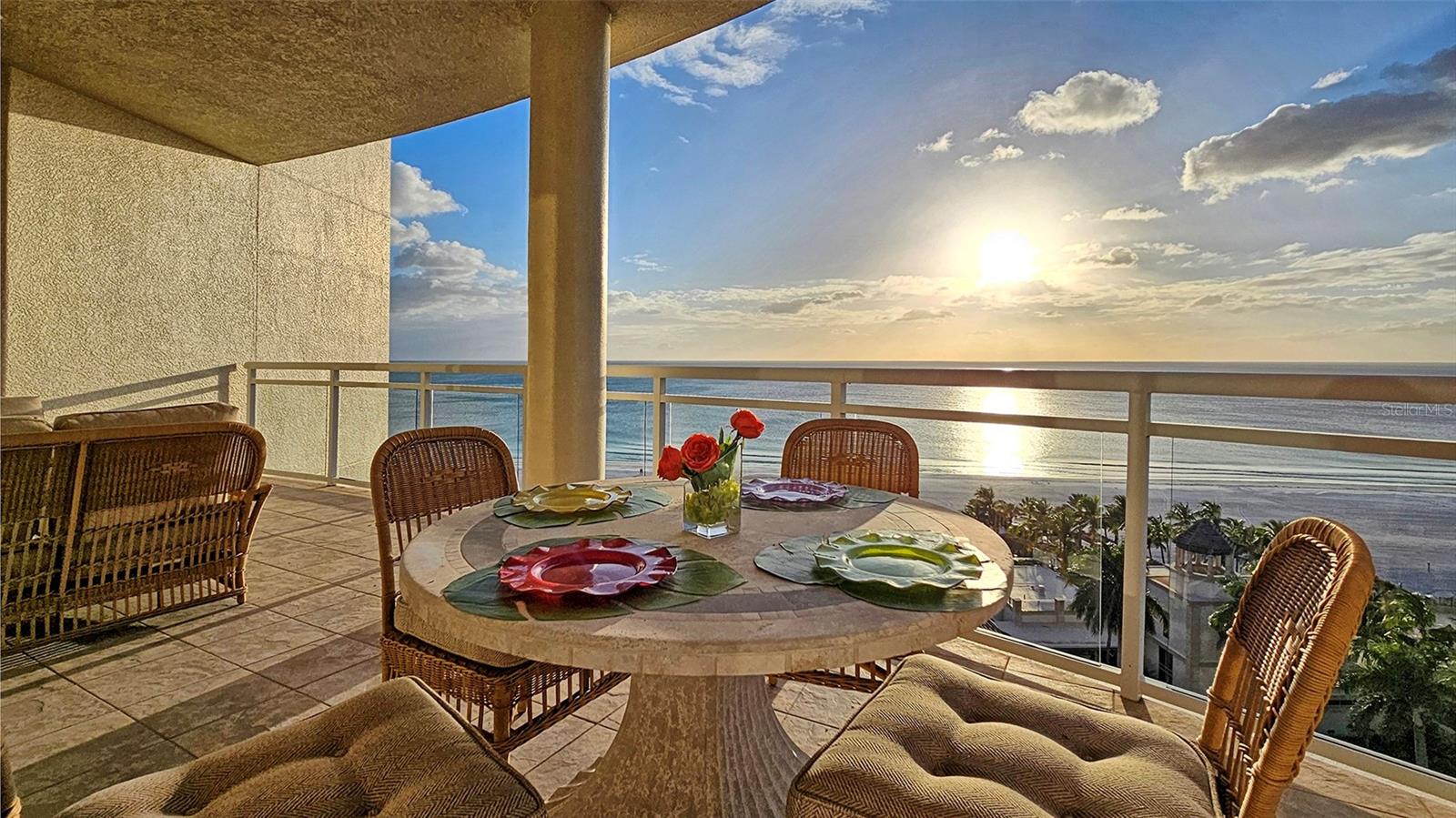 THE BEACH RESIDENCES - Residential