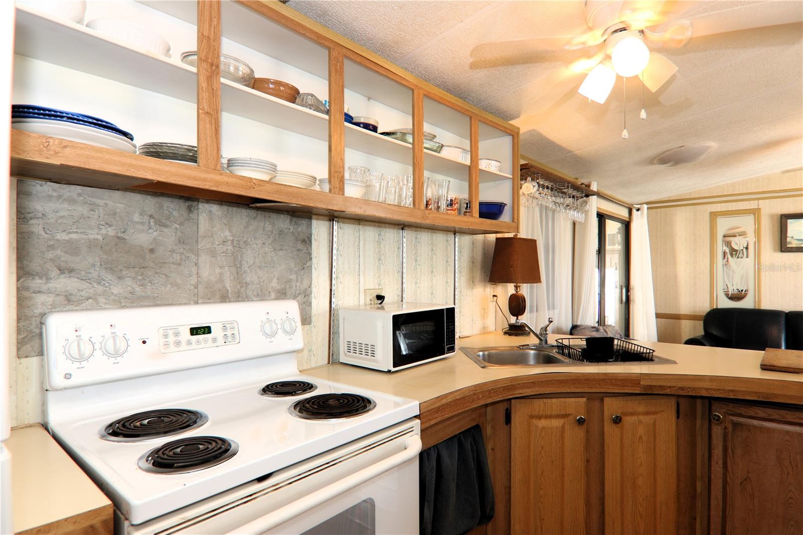 HARBOR LIGHTS MHP CO-OP - Residential