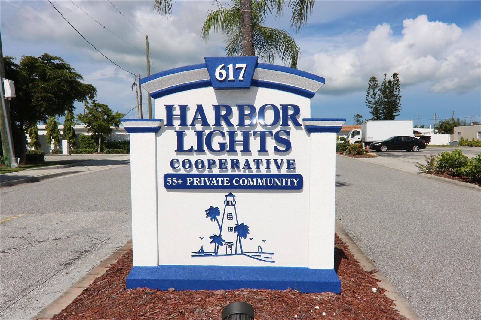 HARBOR LIGHTS MHP CO-OP - Residential