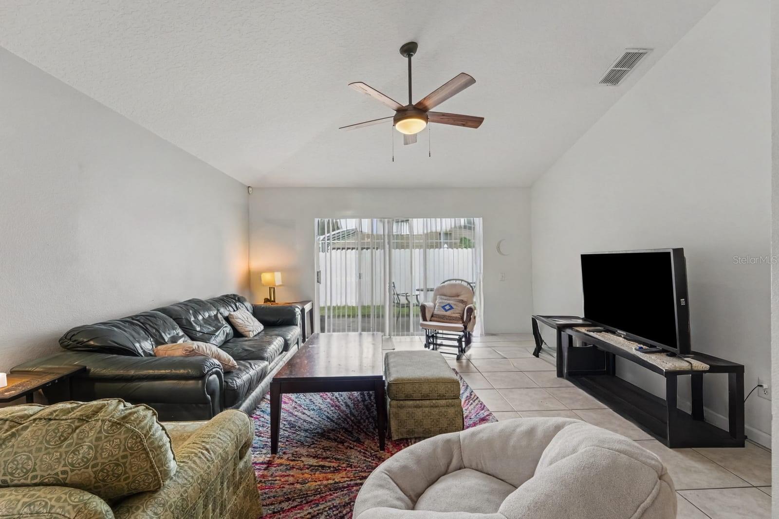RIVERS POINTE - Residential