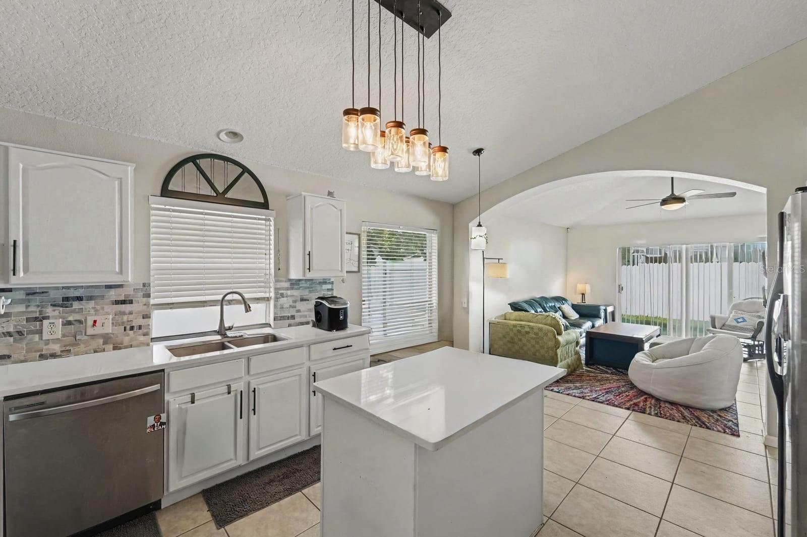 RIVERS POINTE - Residential