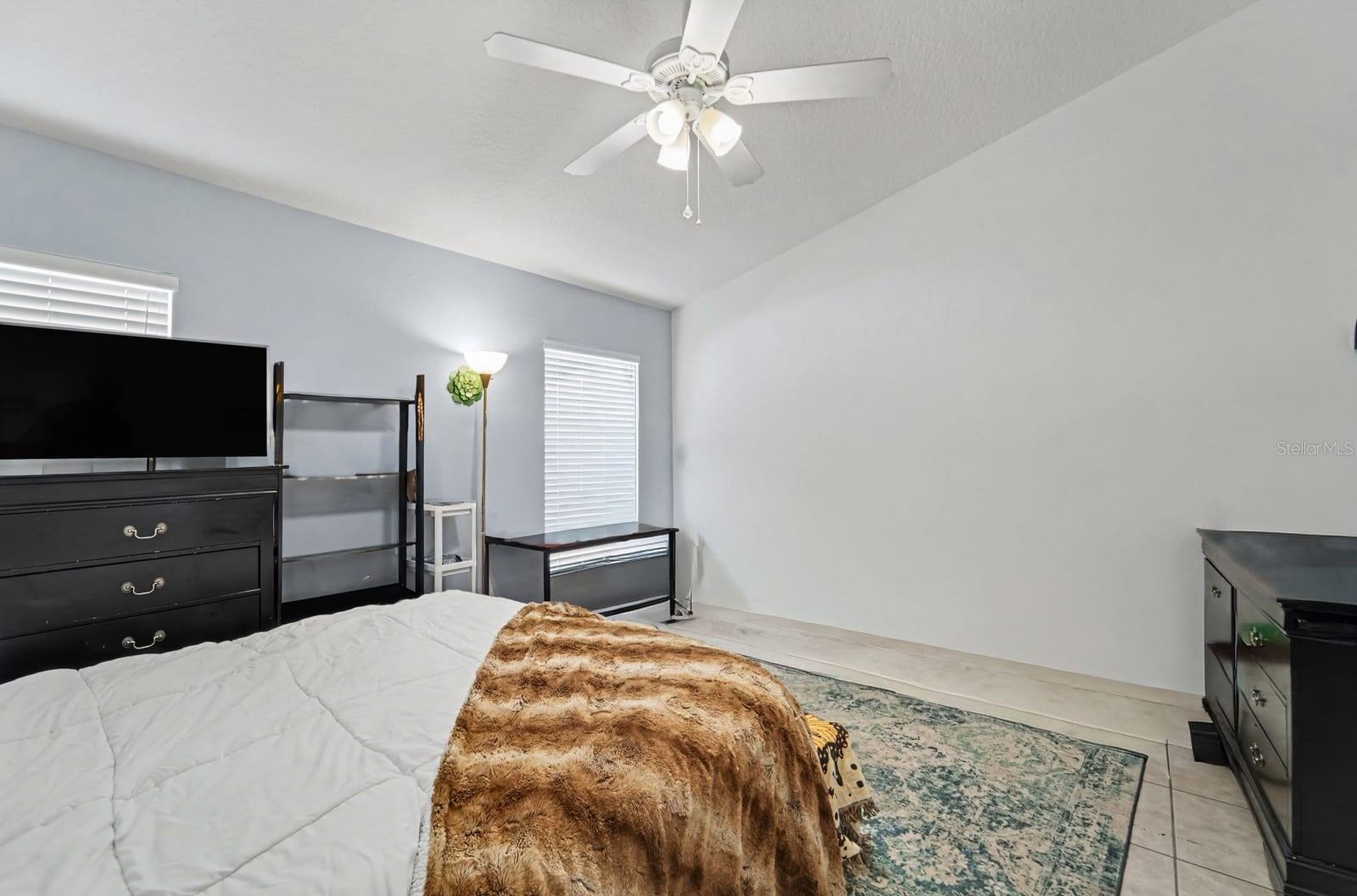 RIVERS POINTE - Residential