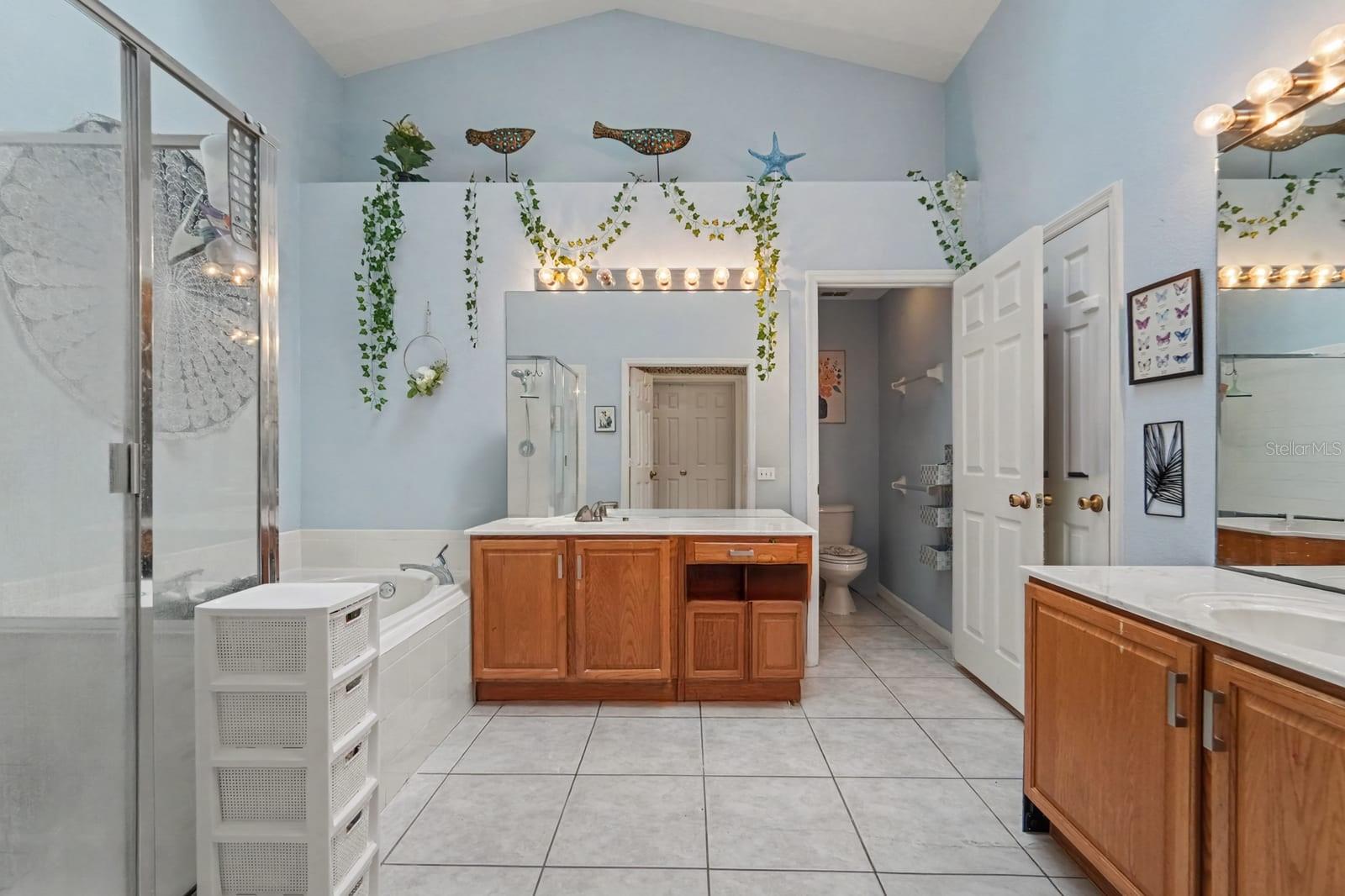 RIVERS POINTE - Residential