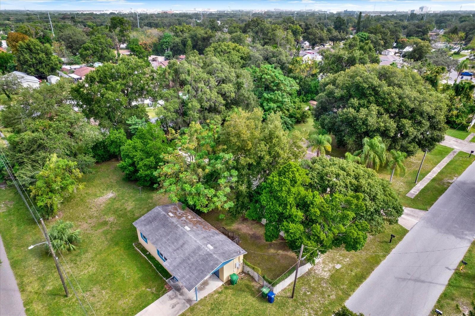 TAMPA OVERLOOK - Residential