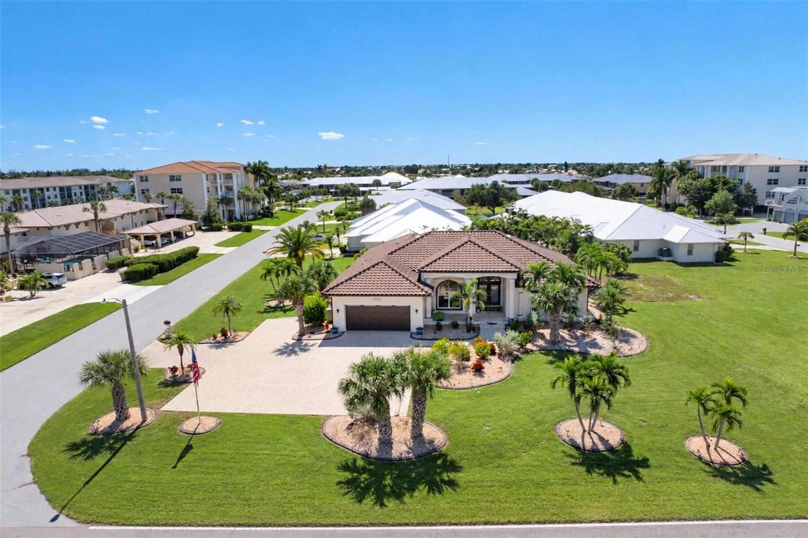 PUNTA GORDA ISLES SEC 9B - Residential