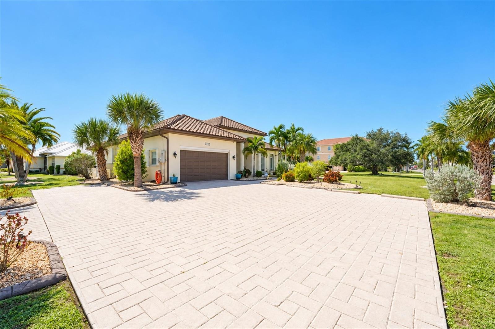 PUNTA GORDA ISLES SEC 9B - Residential