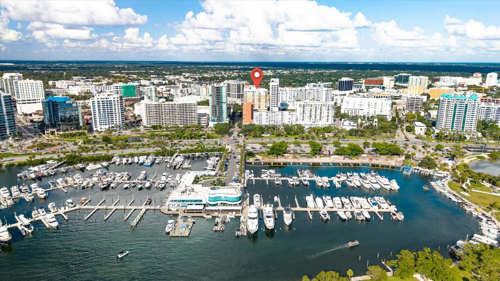 1350 MAIN RESIDENTIAL - Residential