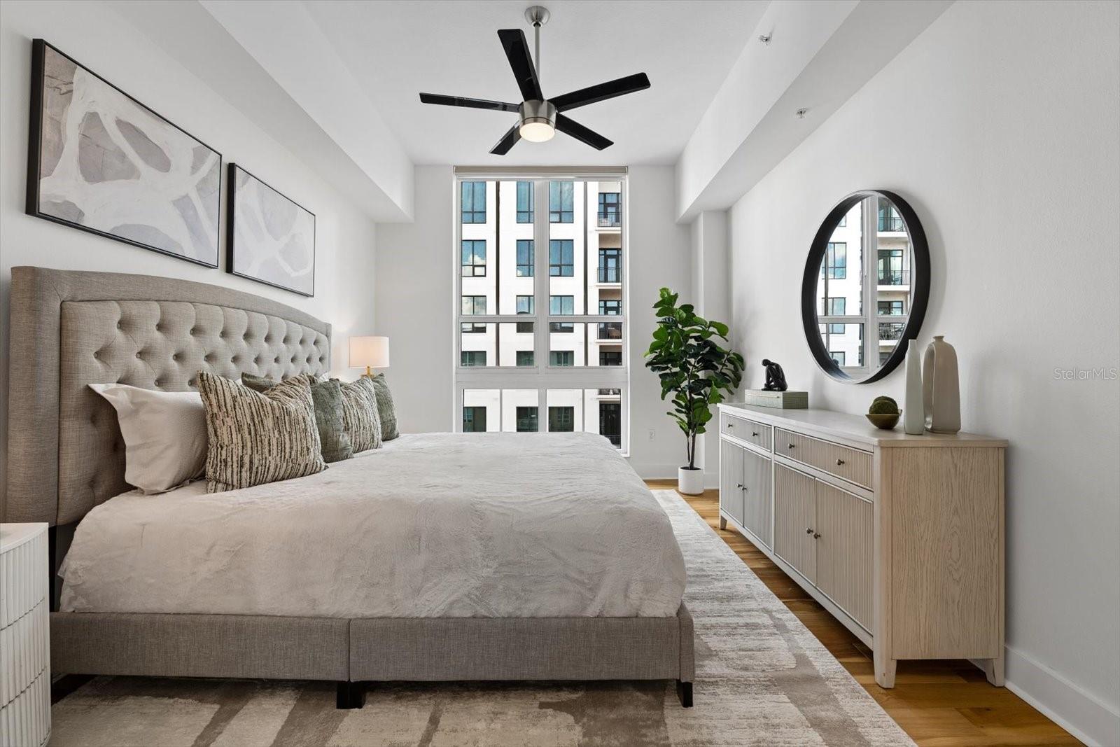 1350 MAIN RESIDENTIAL - Residential