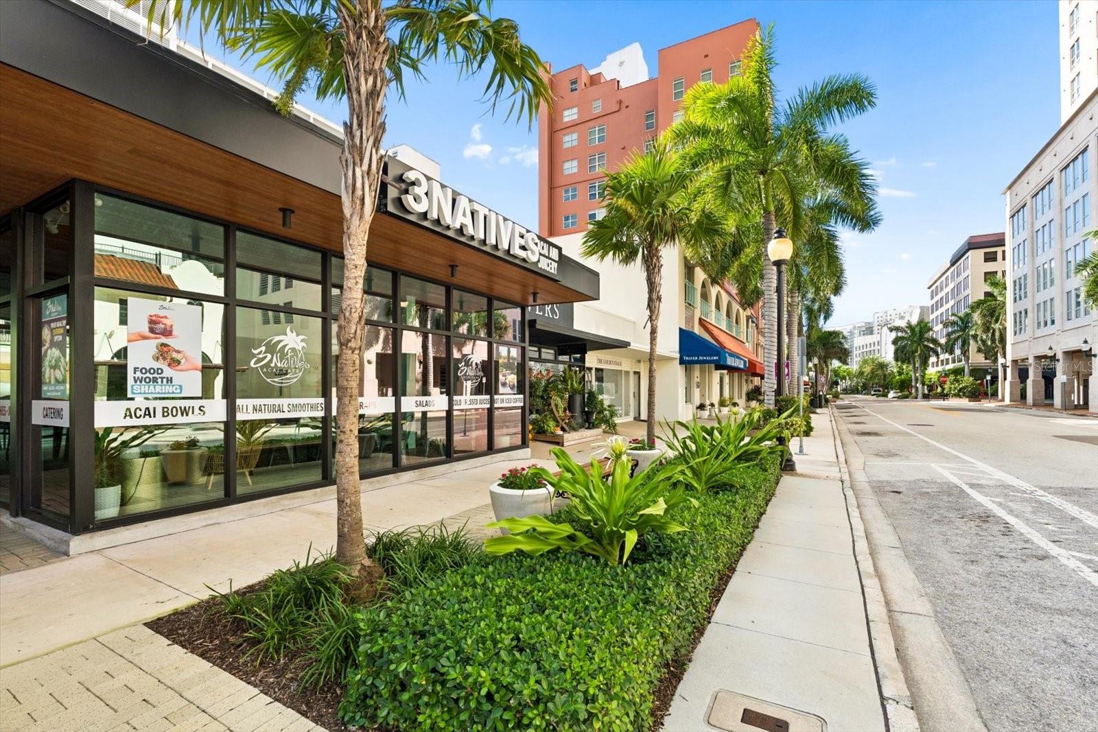 1350 MAIN RESIDENTIAL - Residential