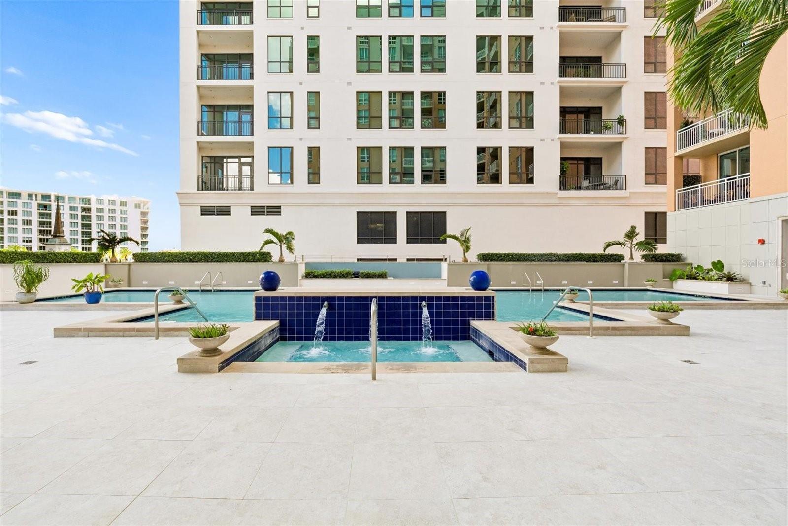 1350 MAIN RESIDENTIAL - Residential